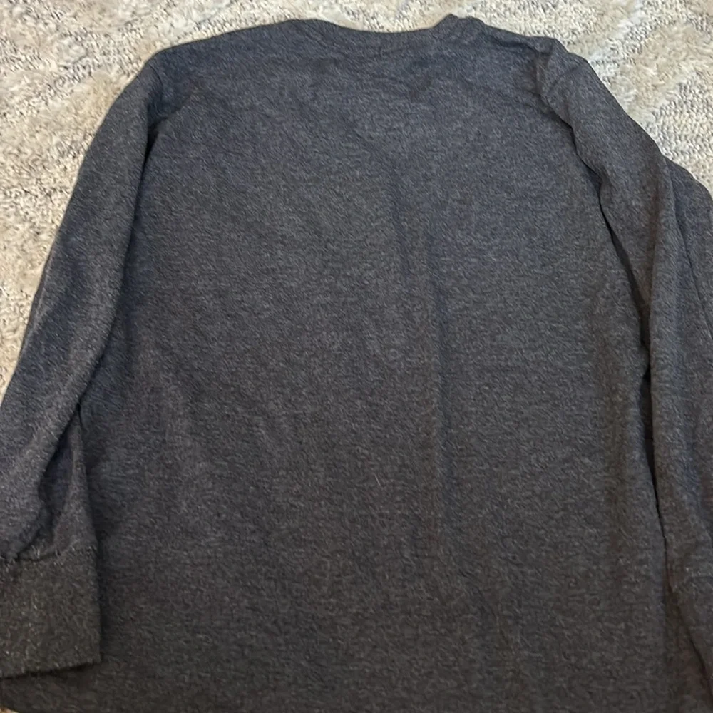 Boys skylanders long sleeve gray shirt- size medium.